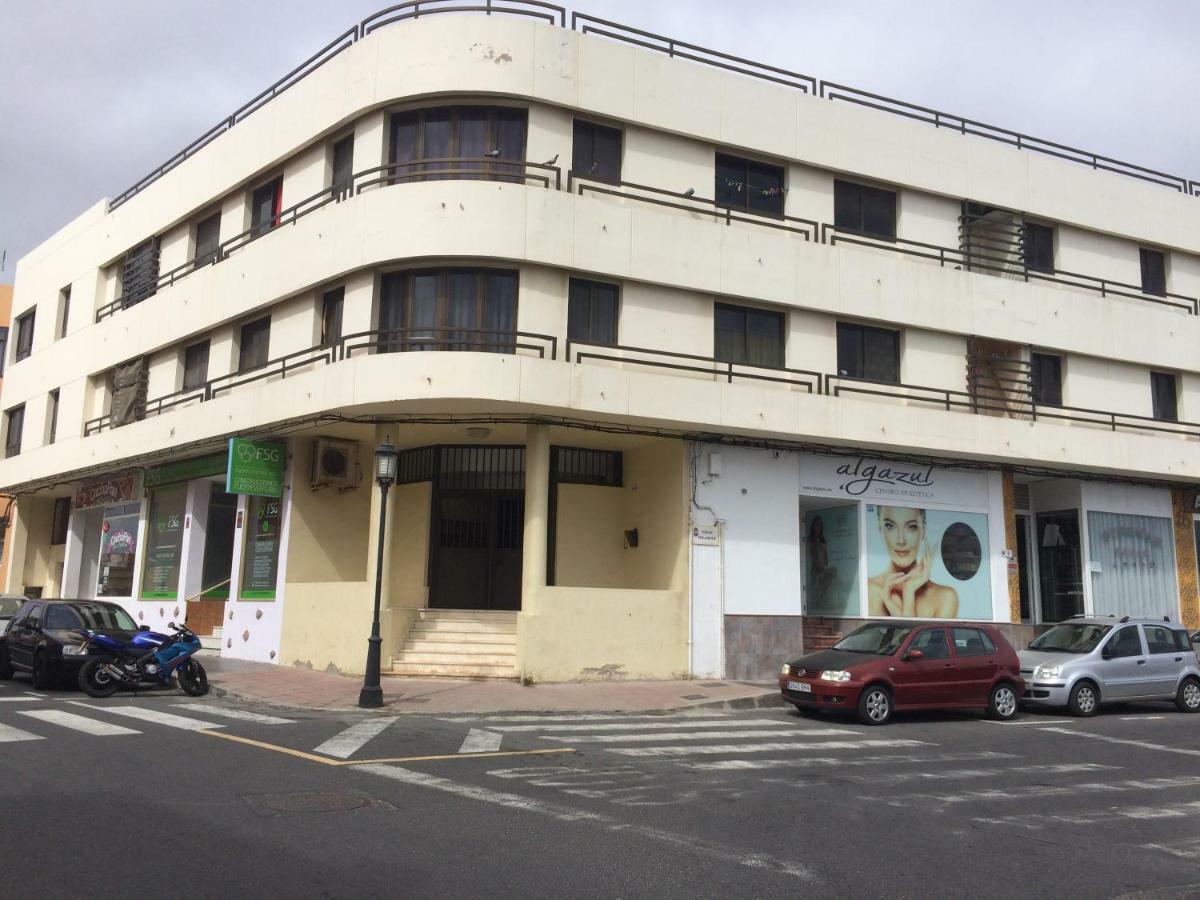 Marina House Corralejo Center Apartment Екстериор снимка